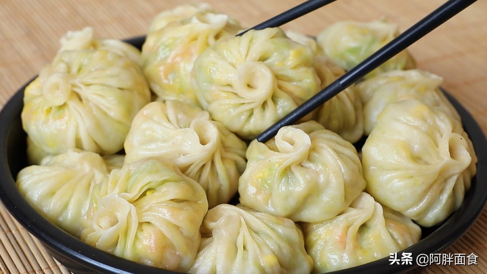 做馒头包子用哪种面粉（水温的不同对面粉的作用）