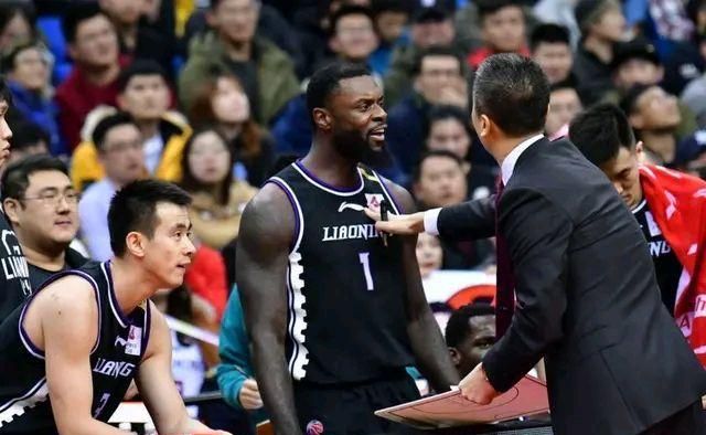 史蒂芬森为什么离开nba(史蒂芬森被辽篮换掉幕后：与郭艾伦无法兼容，违背承诺失球队信任)