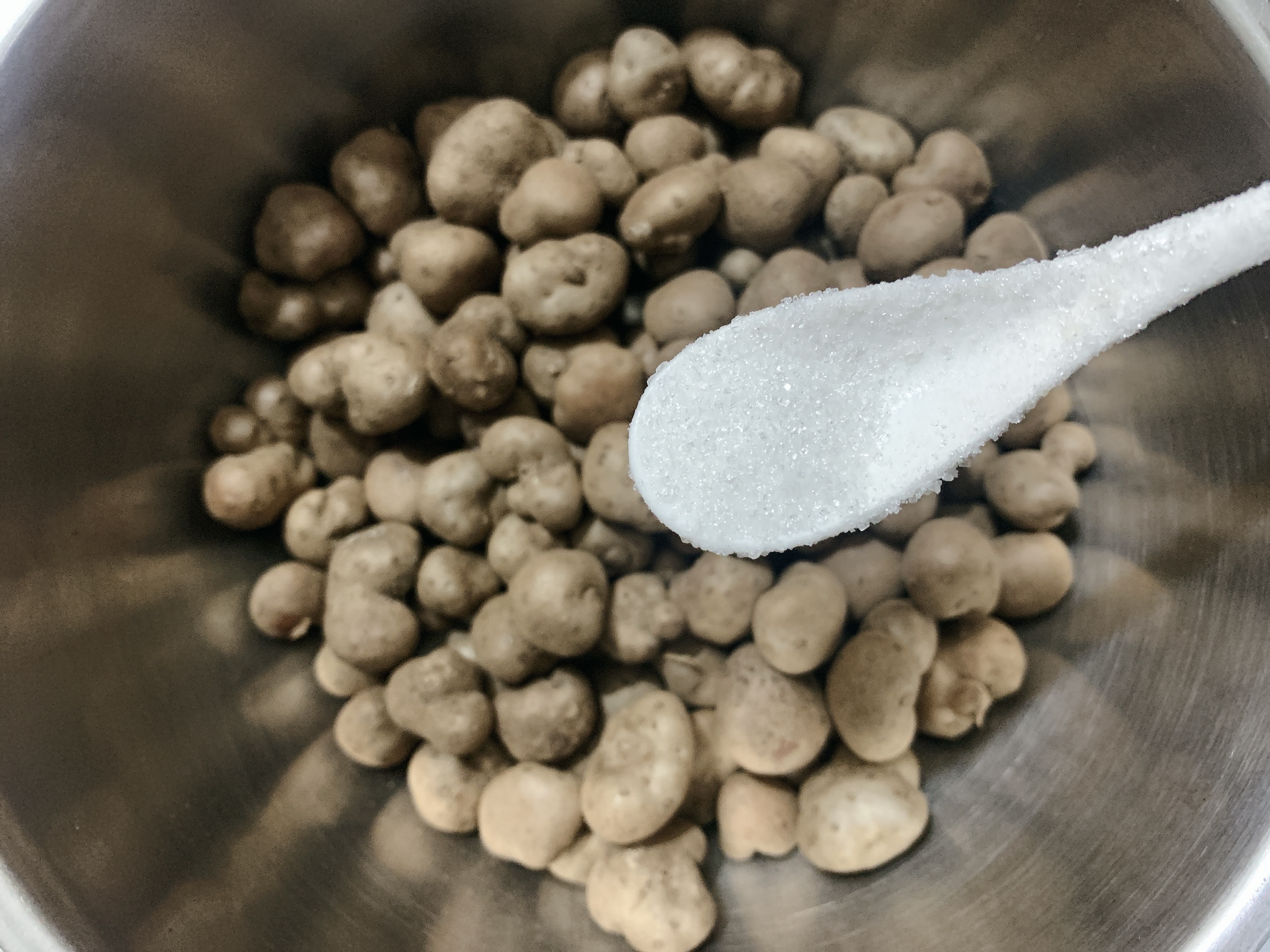 山药豆怎么吃效果好（9步学做好吃的糖霜山药豆）
