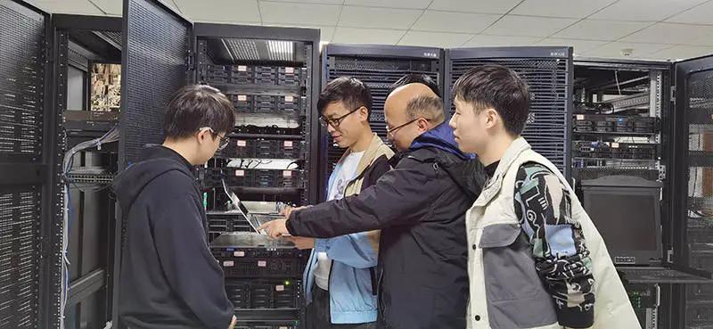 清华团队斩获SC超算大赛四连冠，登顶全球加速器排行榜