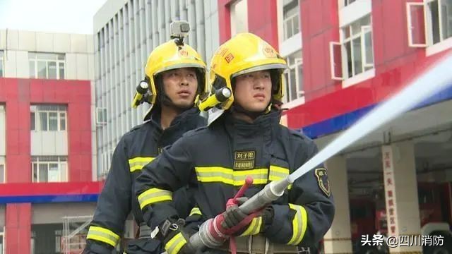 有人说“消防车来了没有水？”这个“锅”我们不背！