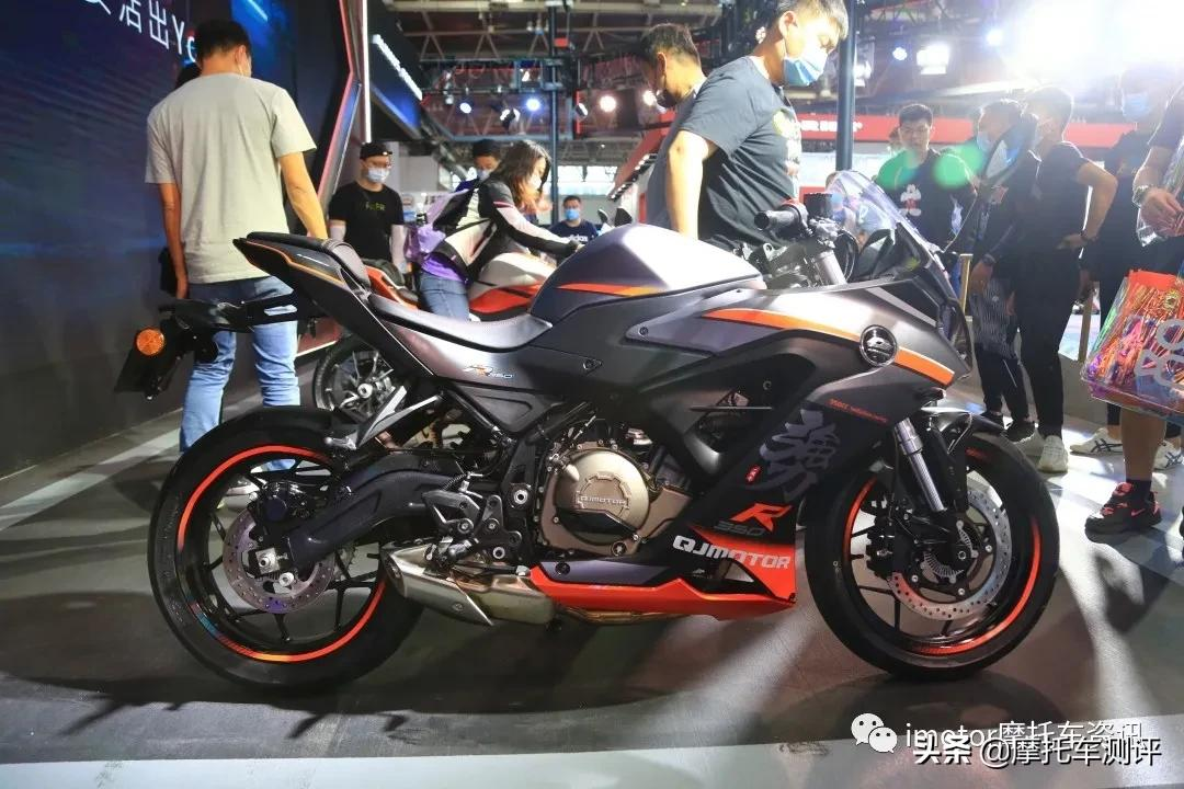 2021北京摩展┃19999元,赛250限时预售,QJMOTOR认准年轻人市场