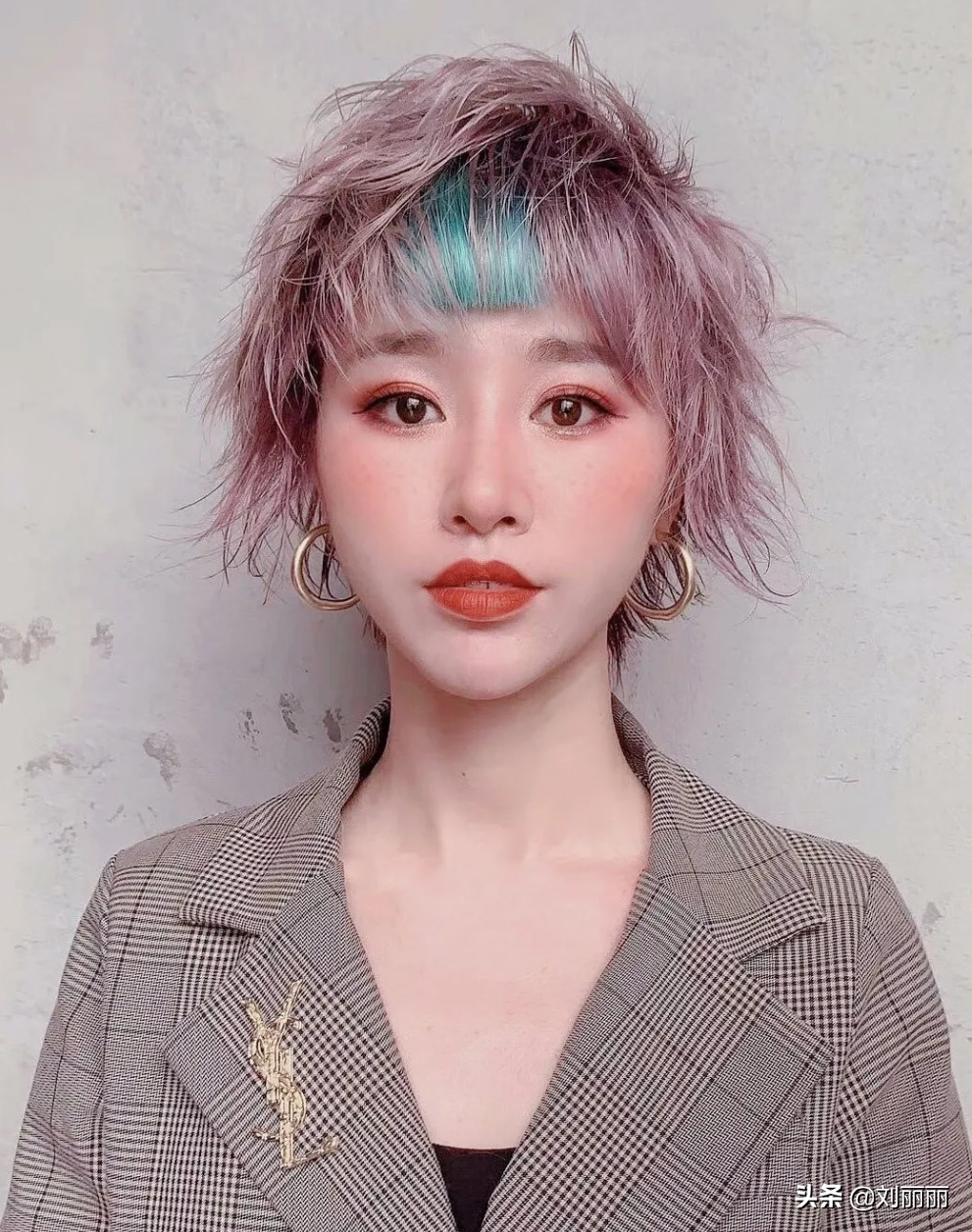发型要想不过时，选择这4种发型就对了，洋气瘦脸美美哒