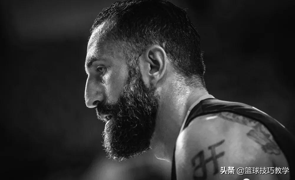 哈提布为什么不打nba(40岁轰下24 12，亚洲第一小前，在CBA还单场轰下53分)