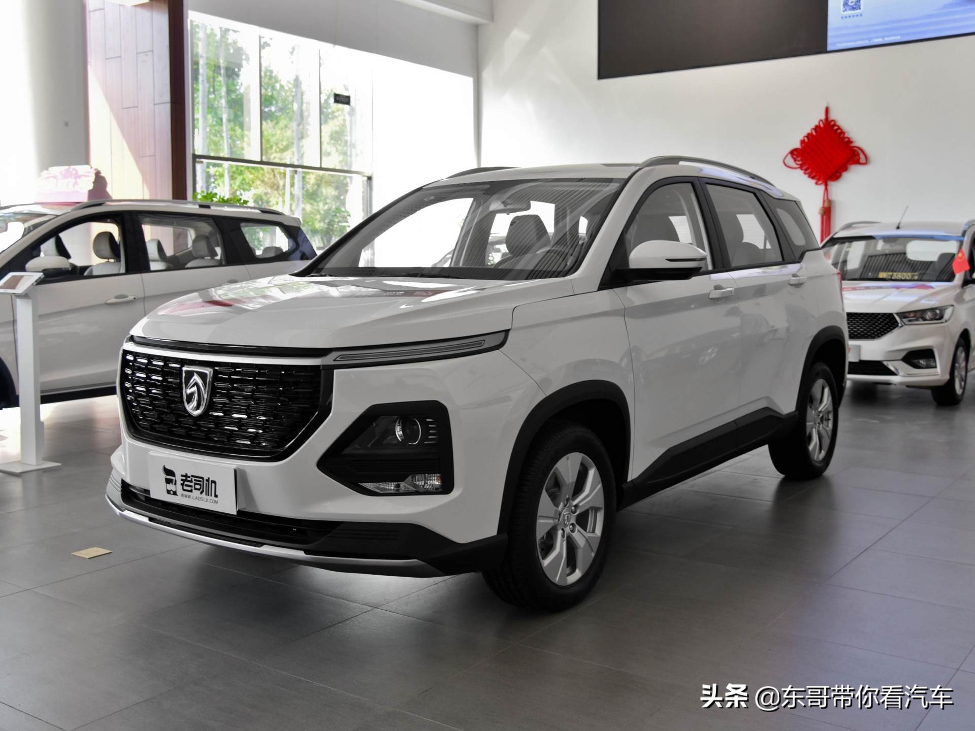 7.08万起买7座SUV，省钱省心可以全家出行，实拍宝骏530