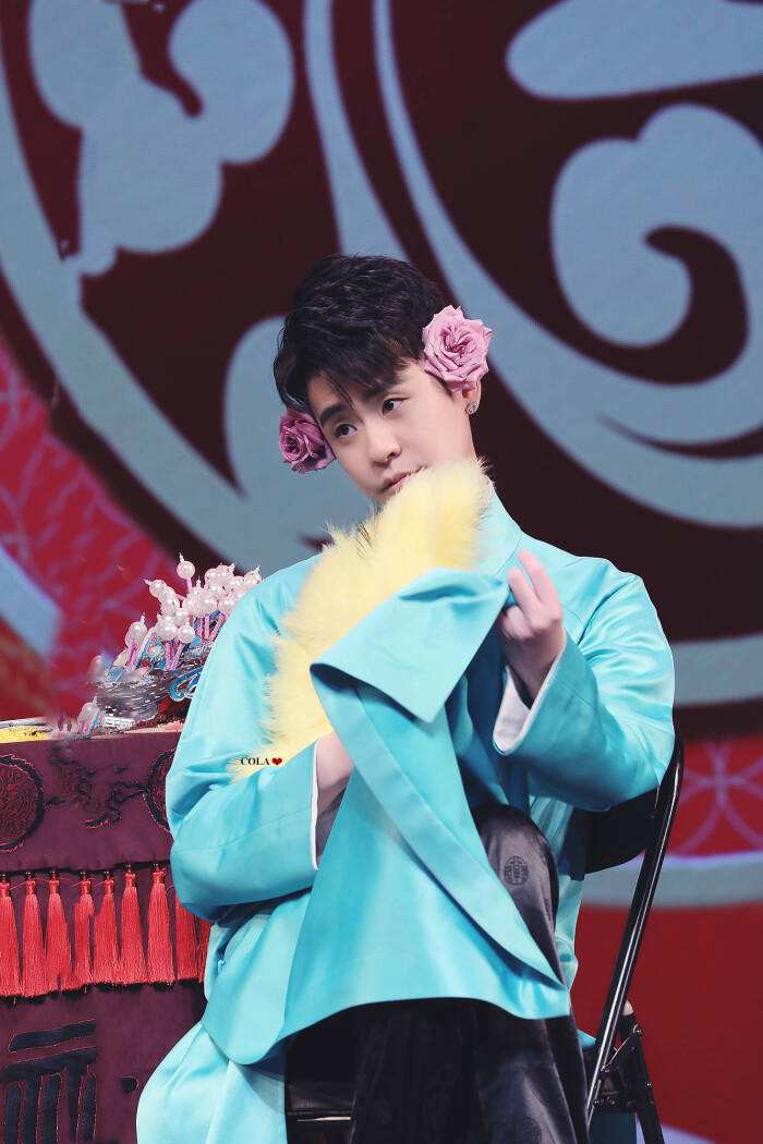 张云雷谈李欧害自己 张云雷面相奇怪 - 时代开运网