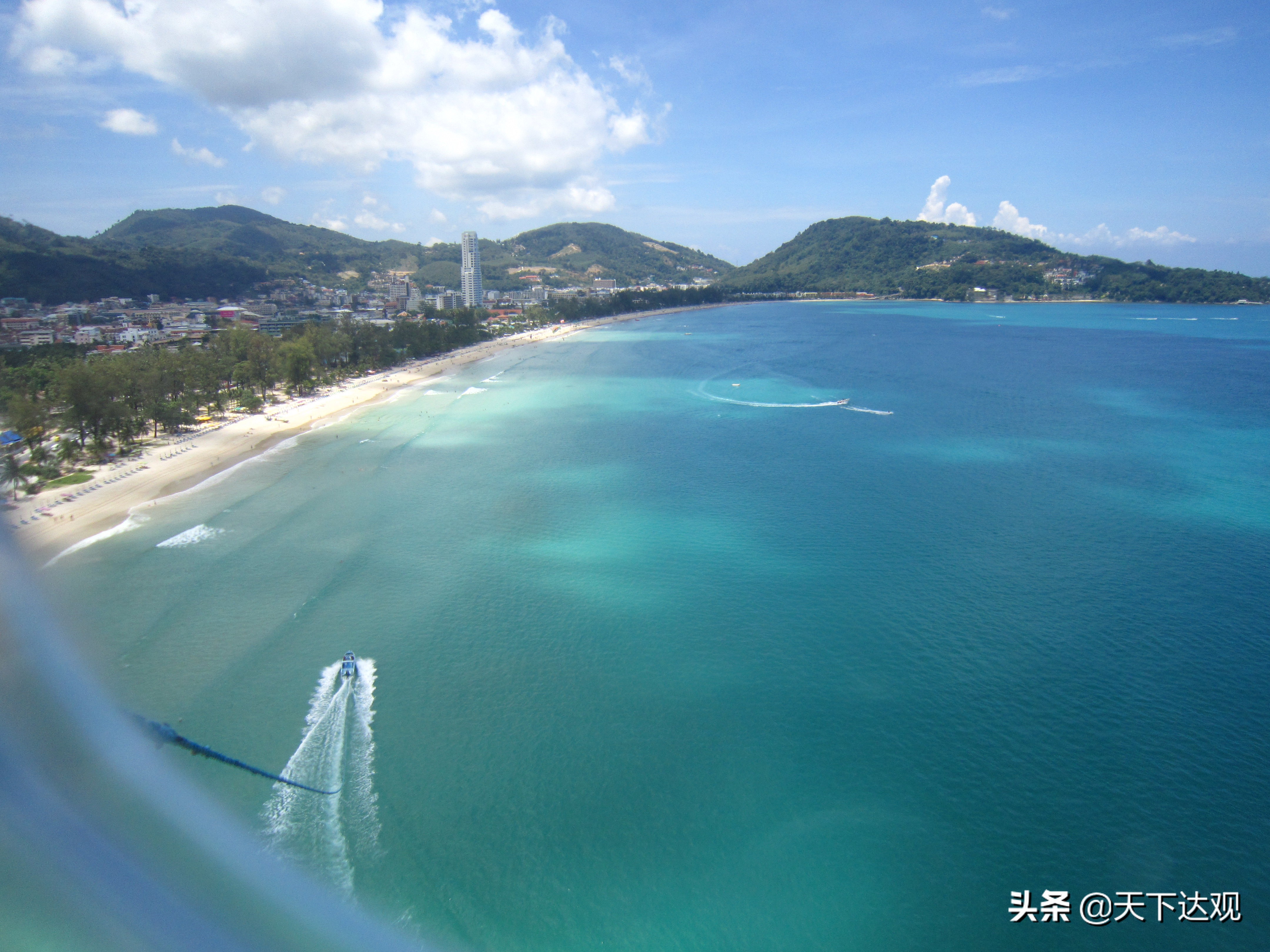 普吉岛|泰国最大的岛屿,岛上环境纯净,是一座著名的度假岛