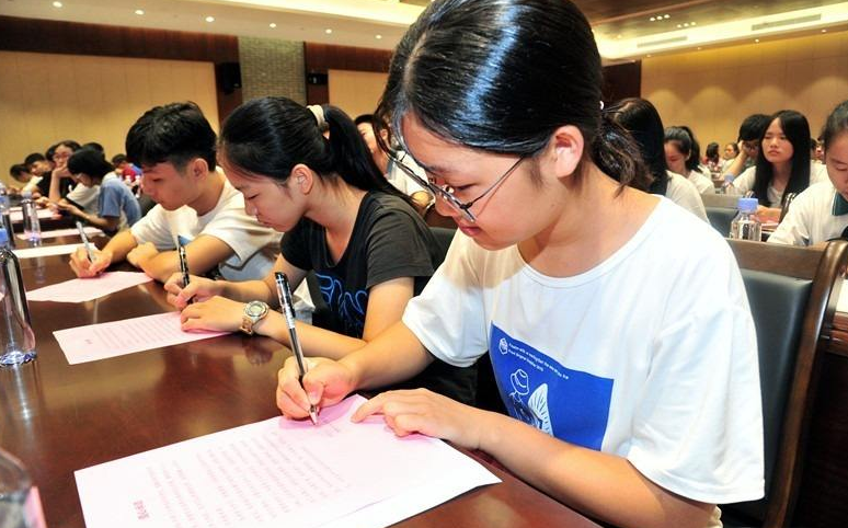 本科二批补录进行中，4所民办院校学费3万多，真的值吗？