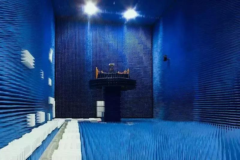 坐拥三大校区，占地5888亩，出门就是地铁，江苏这所985高校