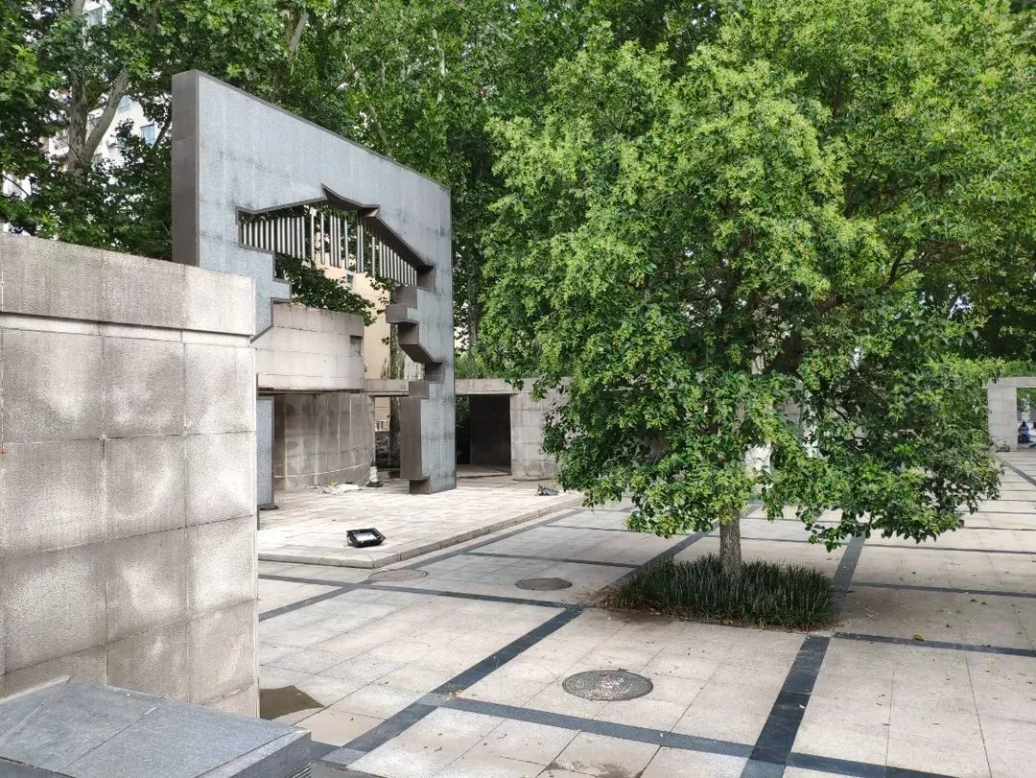 山东“超大”高校：占地8000余亩，坐拥8大校区、30个食堂，京沪高铁直通！