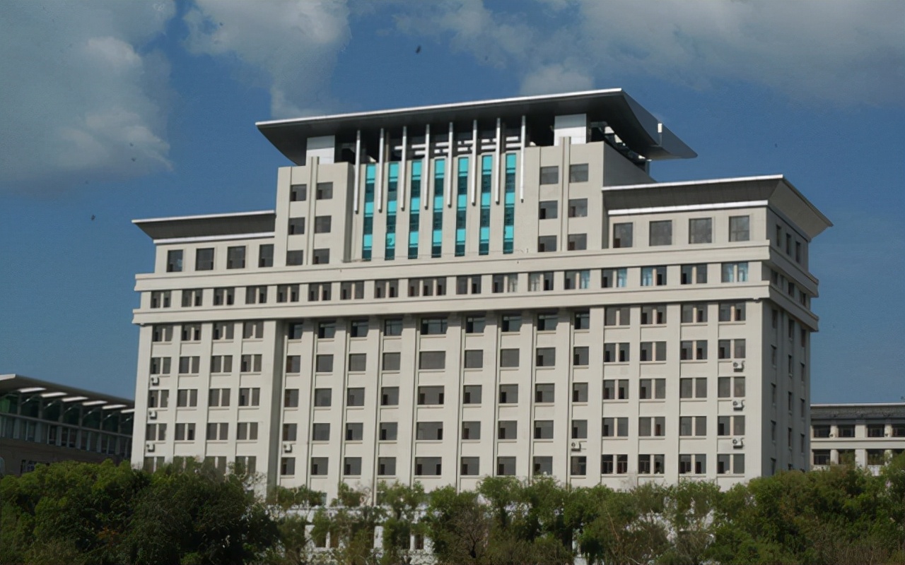 2021黑龙江最好大学排行榜，前三名都在哈尔滨，看有没有你的母校