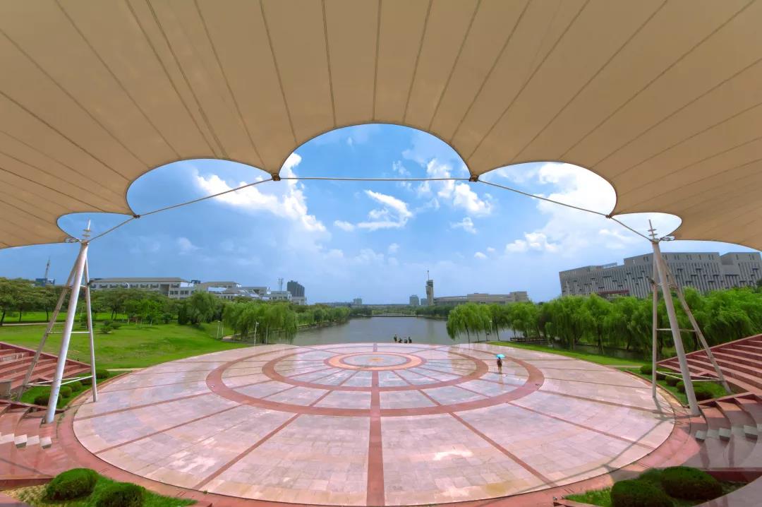 打破国外技术垄断，成果登上新华社，安徽这所