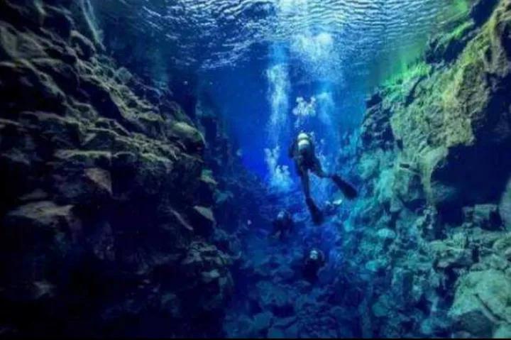 世界十大最深海沟