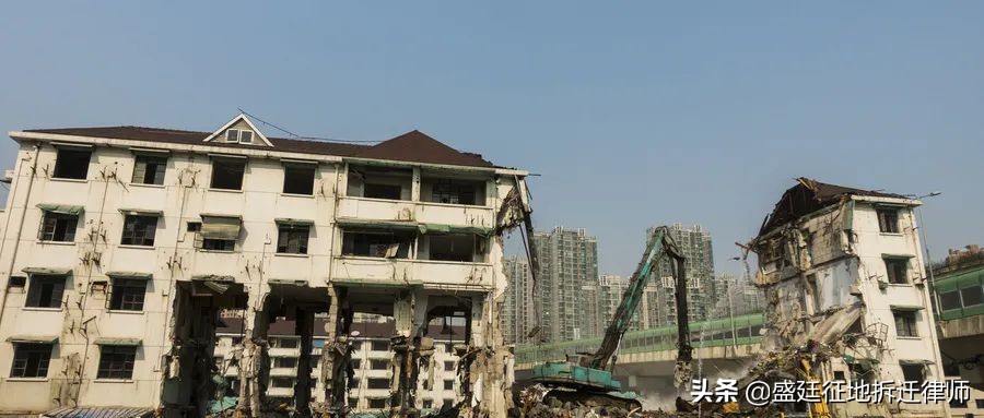 违建拆除专业律师：假“违建”，真拆迁，不补偿，怎么办？