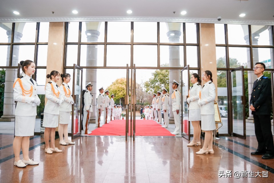 大学生为什么要学习军事理论课？不合格有什么后果？