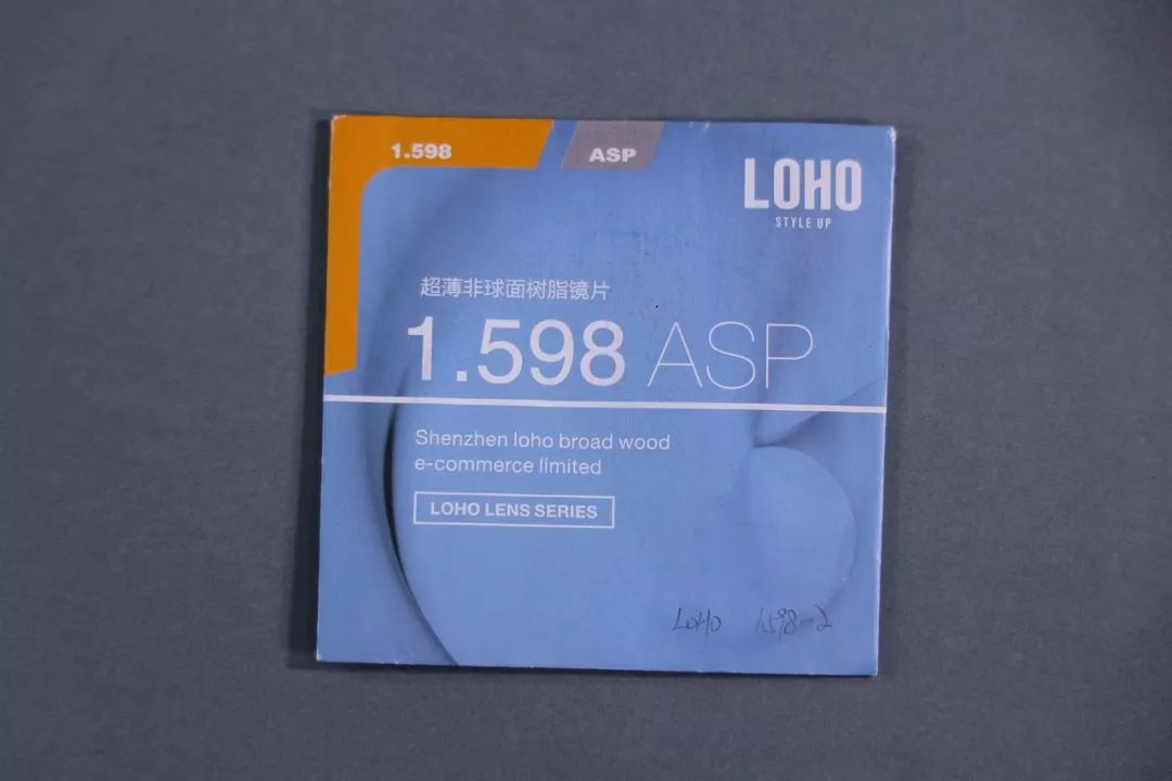 9款眼镜片大横评，告诉你眼镜卖1000的秘密