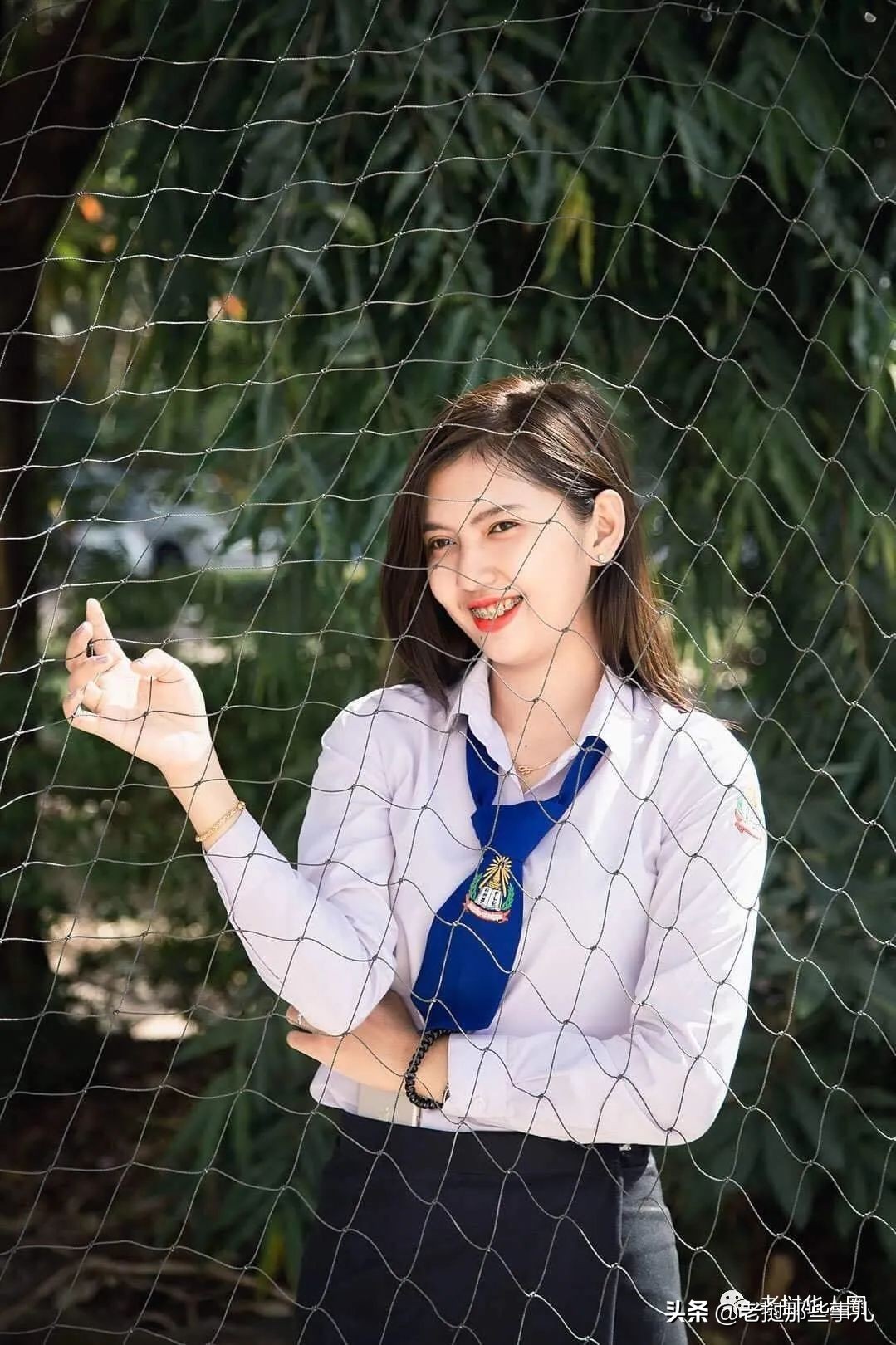 我要去老挝留学！老挝国立大学小姐姐们....太好看了