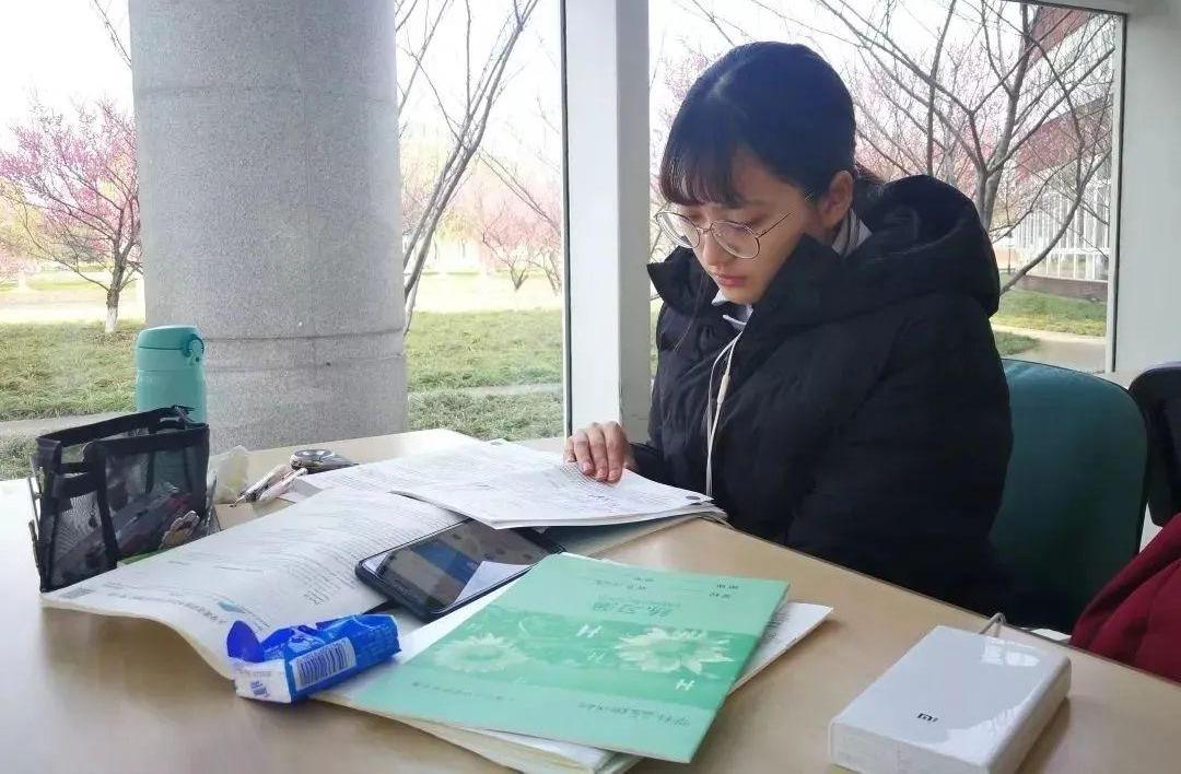 有点慌怎么办？2021考研初试成绩还没公布，“调剂信息”已出