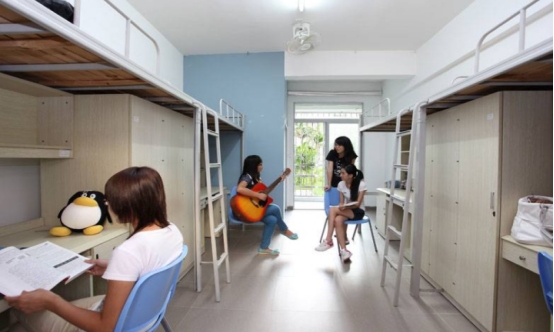 大学中的“豪华”宿舍，堪比“贵族生活”，做梦都想被录取
