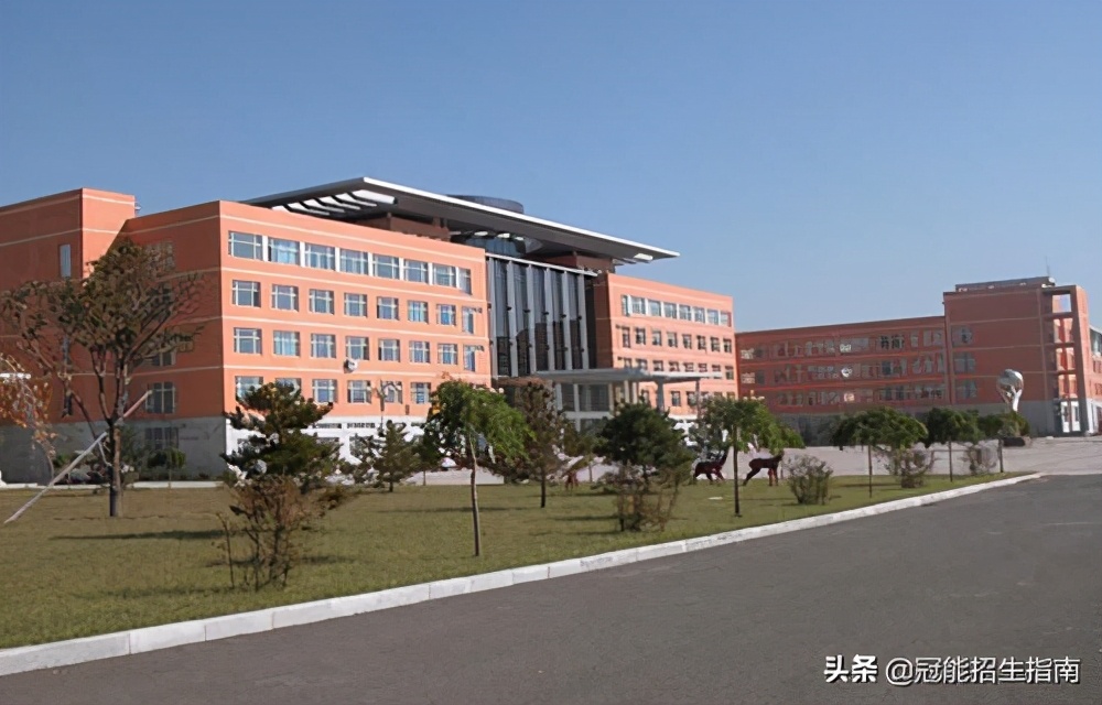 成都有哪些公办卫生学校-哪些卫校管理比较好？