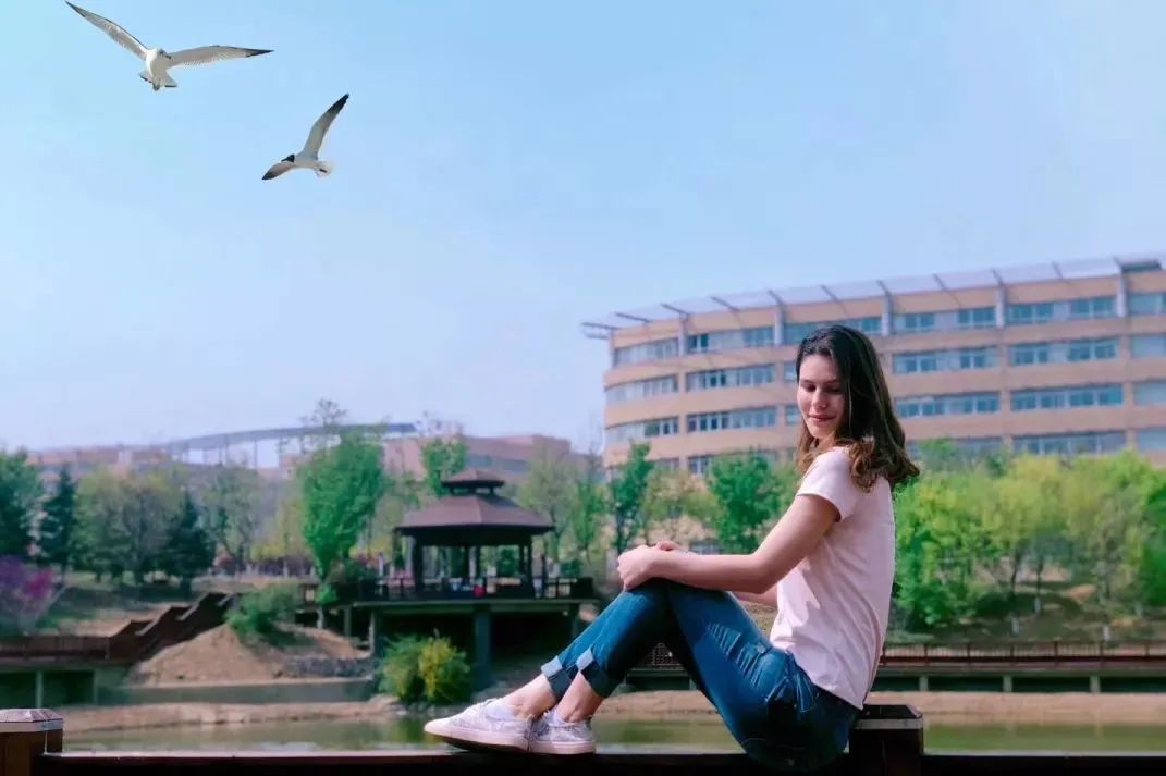 来大外！一起展望前方星辰大海！