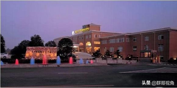 湖南建有大学的2个县