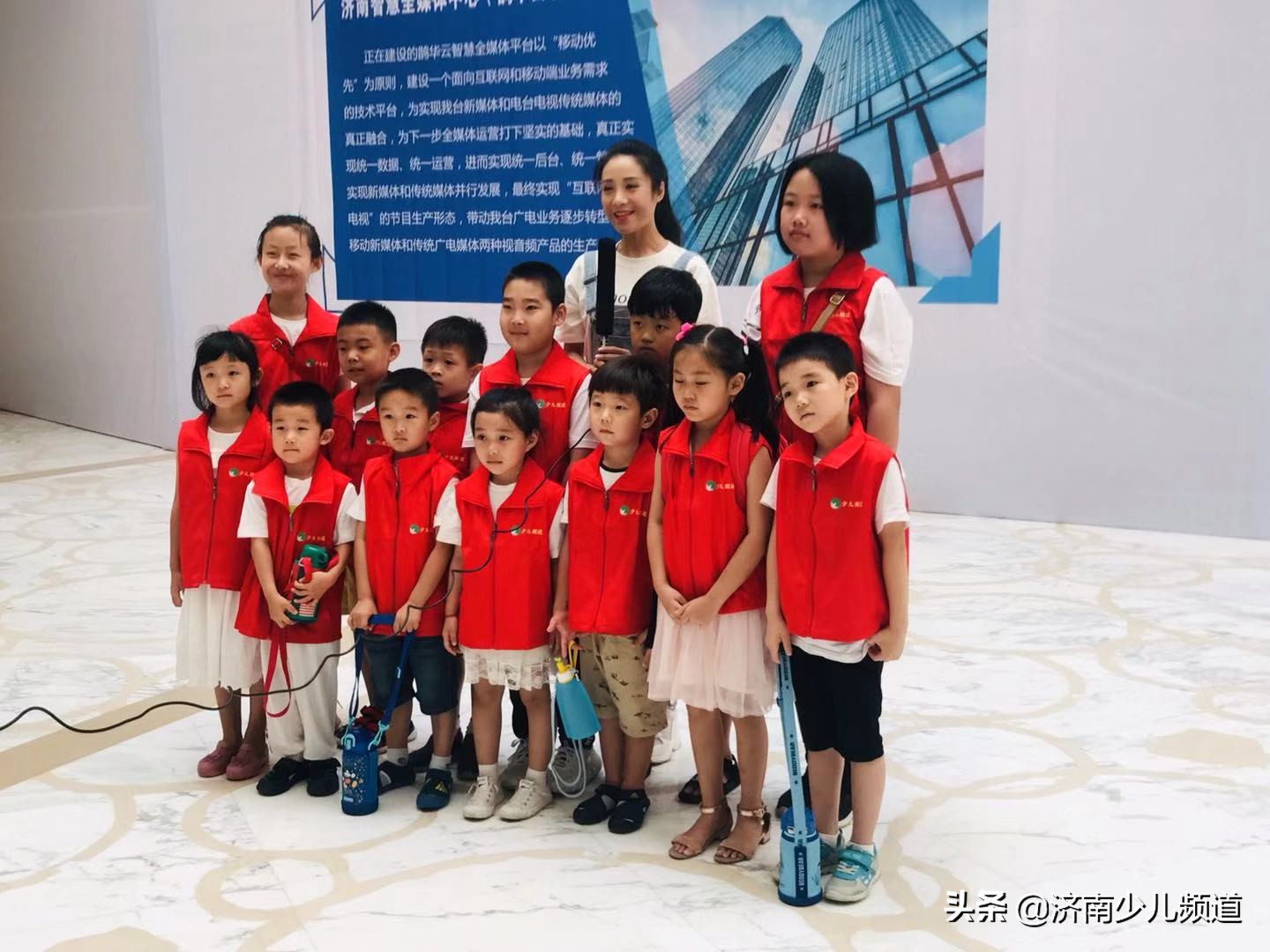 济南广电青少年口才播音班——暑期实践课堂