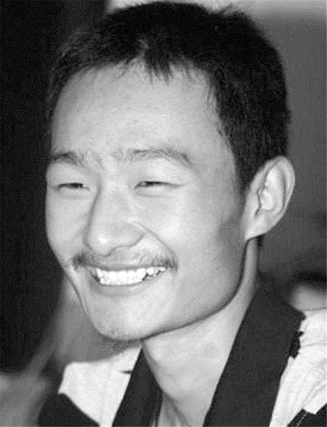 中国历史上高考最高分749，只差一分就满分的王端鹏，如今怎样了