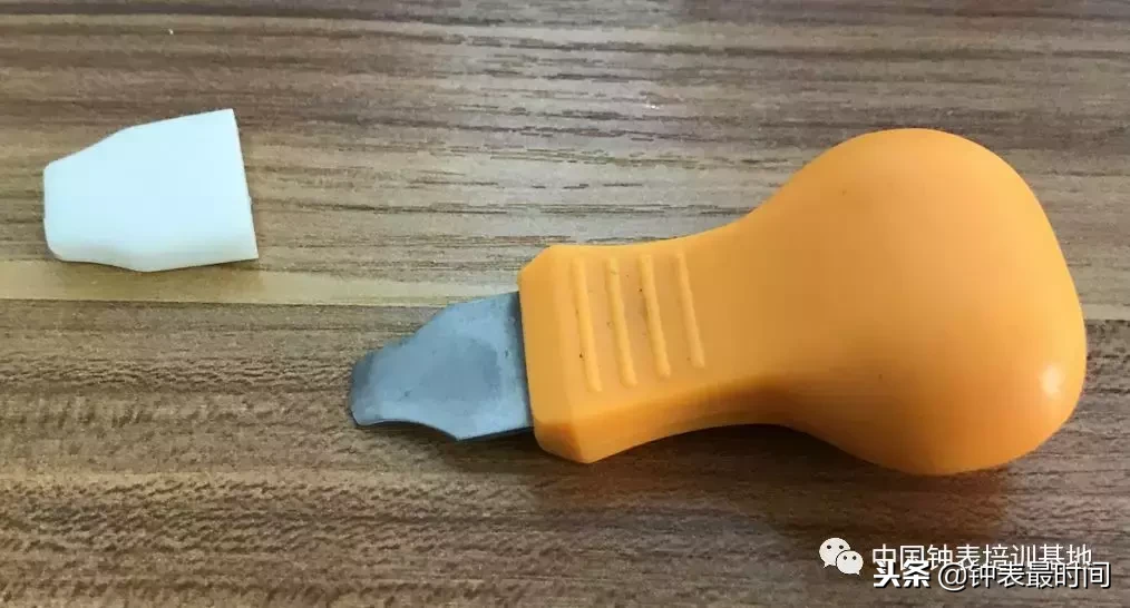 开一家钟表维修店需要什么？