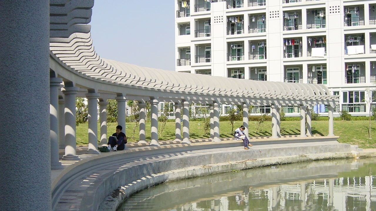 温州市“闻名一域”的10所高中，3所一段率超90%，卧虎藏龙