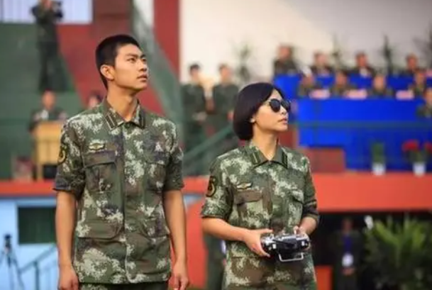 高考500分左右报考这4所军校，毕业就业“铁饭碗”，中等生别错过