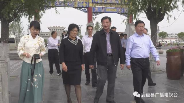广东省政协副主席、党组副书记林雄莅鹿调研老子文化