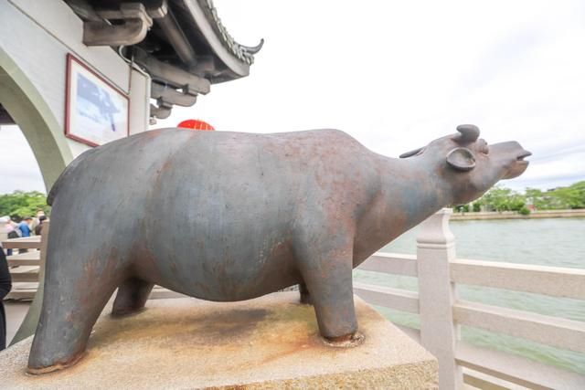 中国最早的启闭式桥梁，潮州城市地标建筑，广济桥