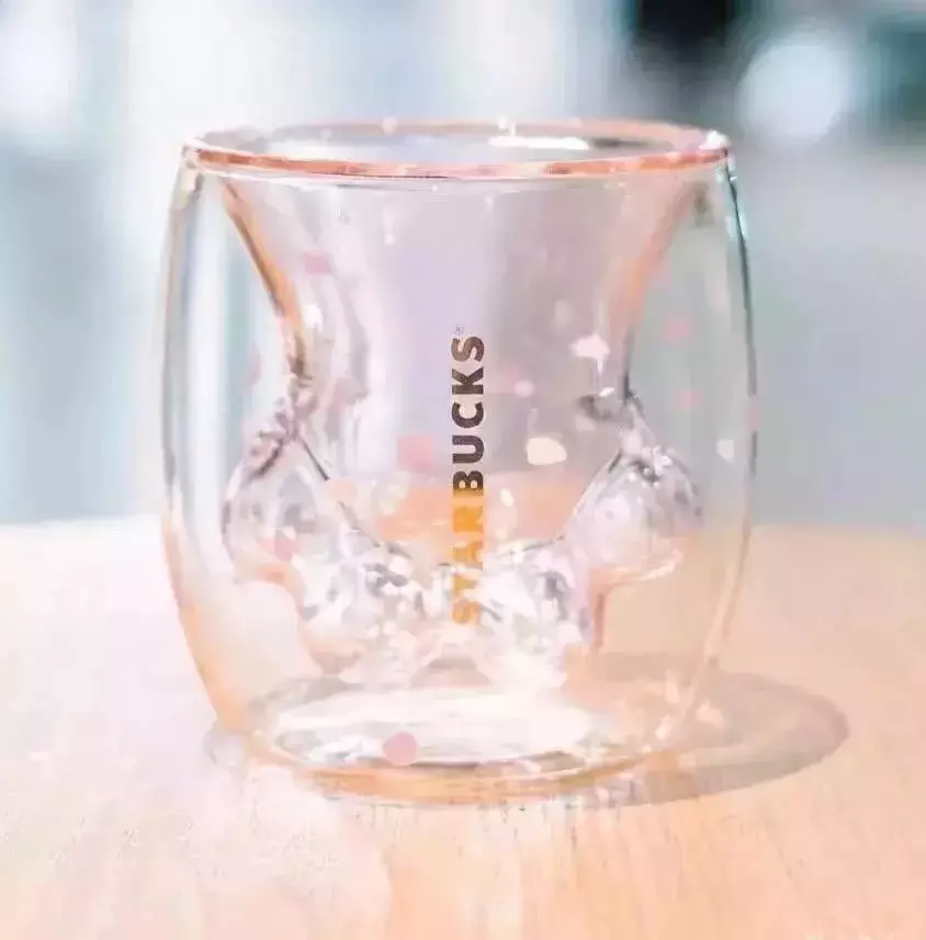 奥迪尼猫爪杯：精致猫爪造型的实用杯具设计