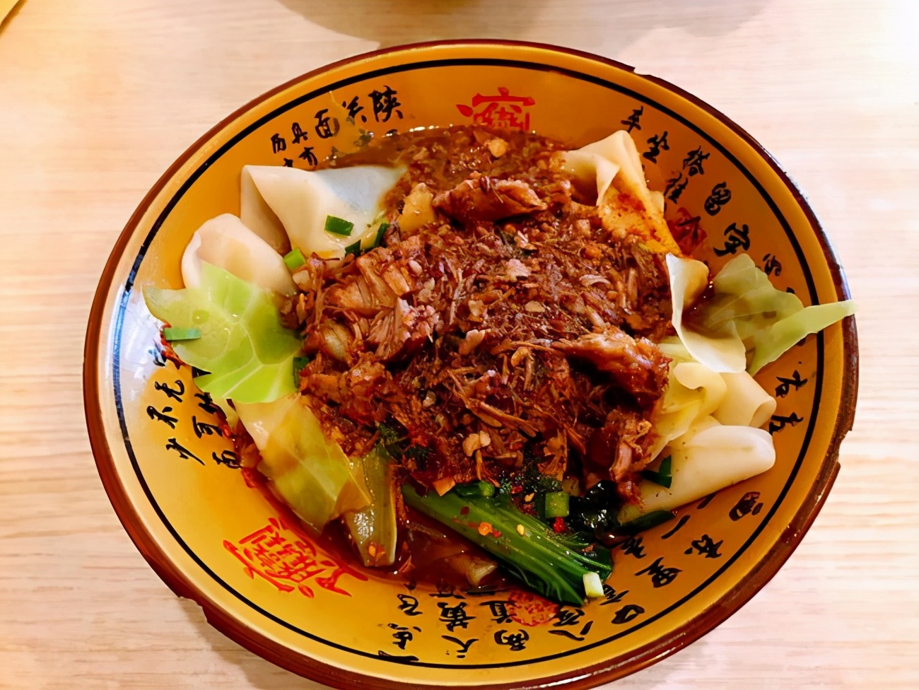 西安的美食能排出前十名么？大家心目中的西安美食是哪些呢？