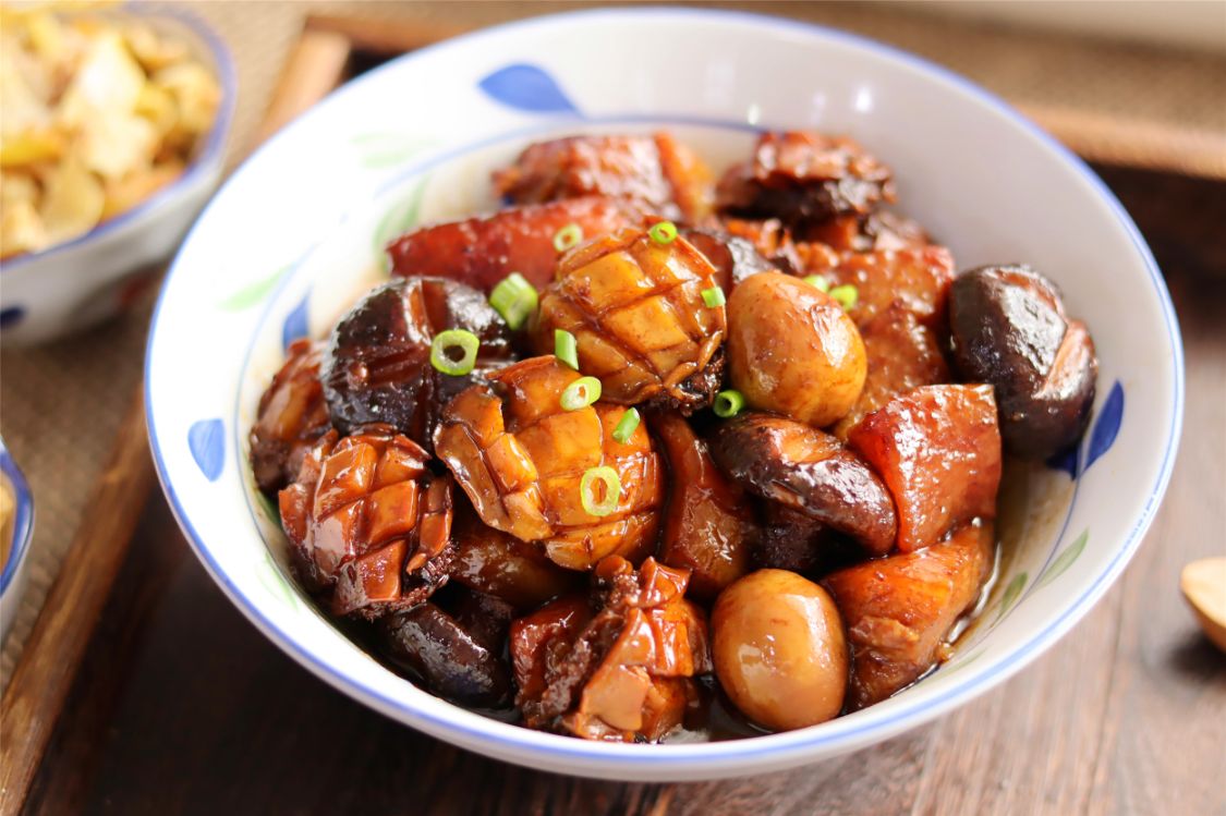 入冬了，多吃点热乎的，分享10道适合冬天吃的菜，天冷吃着舒服