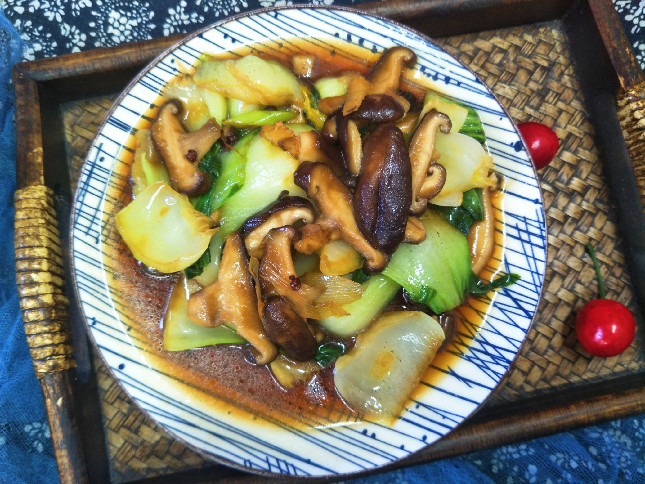 油菜香菇怎麼炒好吃(香菇炒油菜)