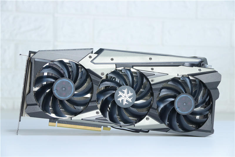 輕松上4K，全開無壓力！映眾RTX3070冰龍超級版體驗
