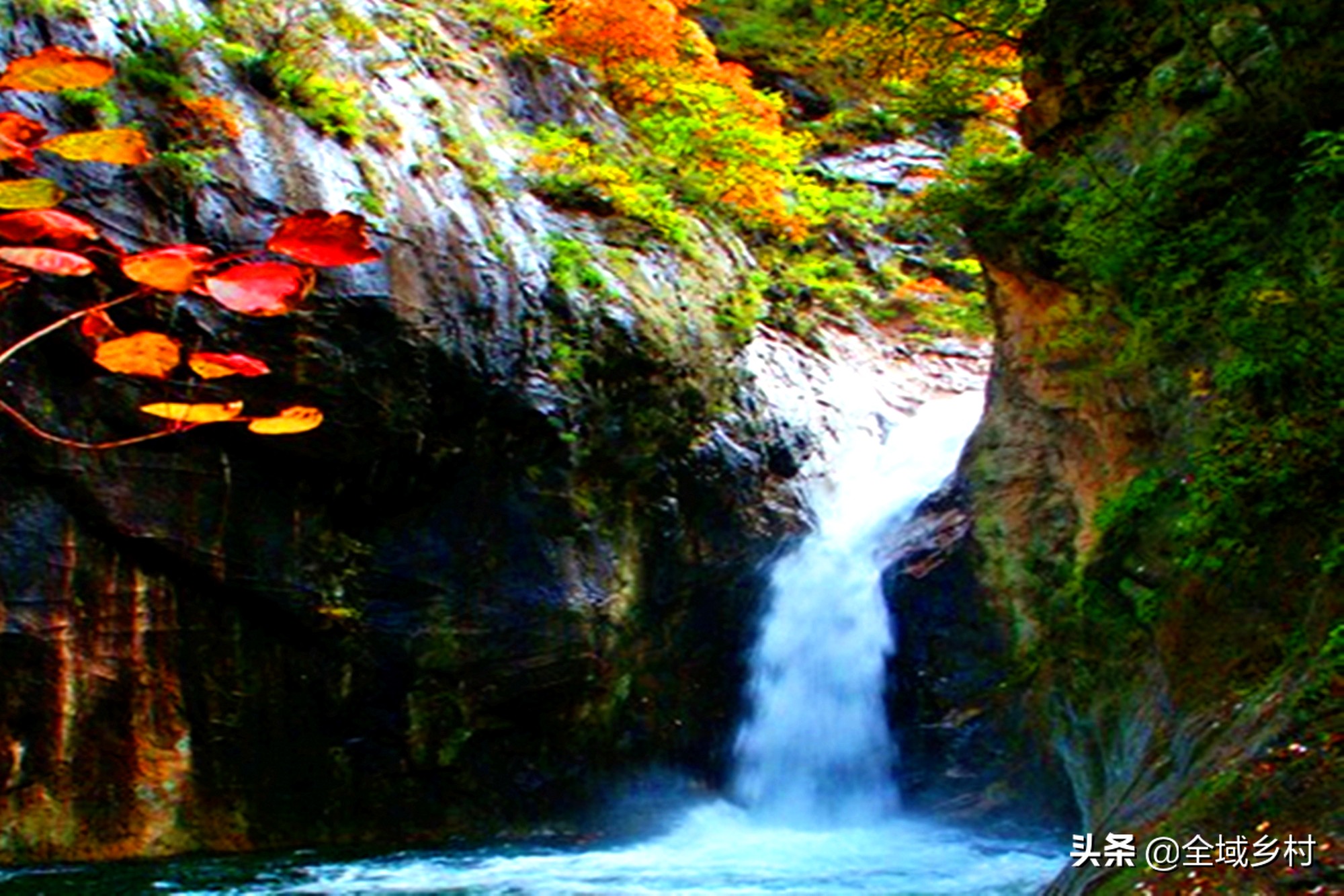 自驾郑栾高速，两日游栾川，有什么好的旅游线路可供分享？