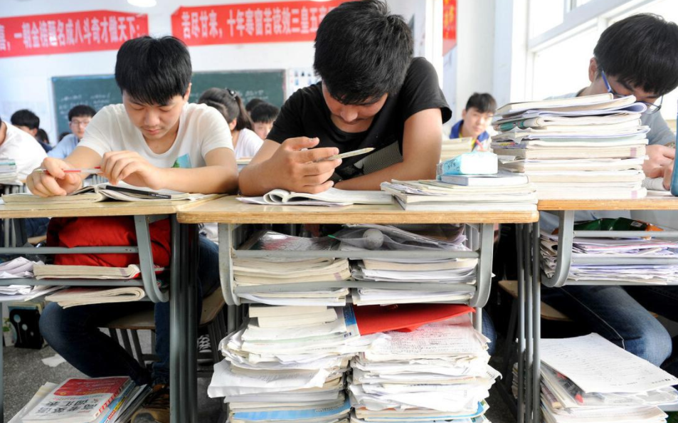 “一年时间没白费！”西安复读文科考生，涨了58分顺利过一本线