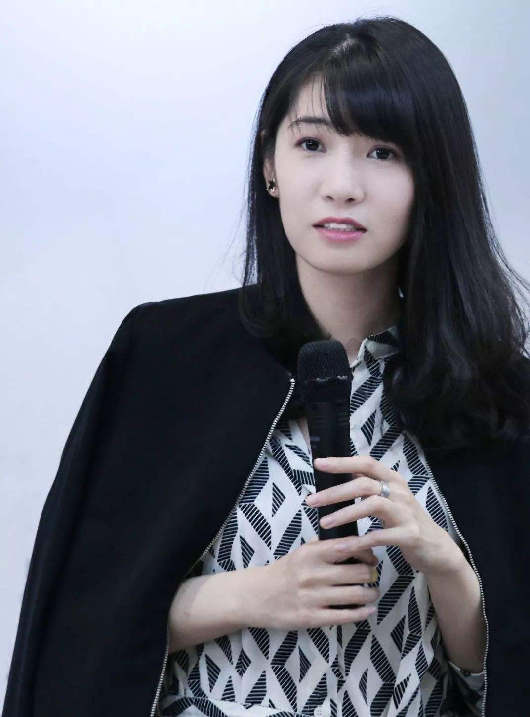 如果你也曾暗恋一个人好多年,不妨读下八月长安的语录,直击人心