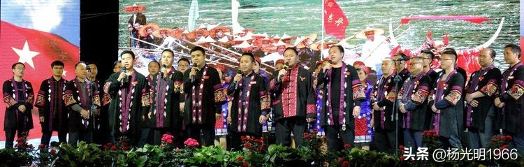 施秉一中：唱响青春   舞动人生