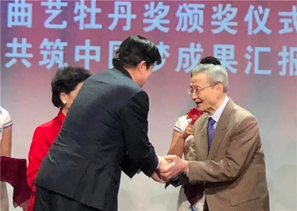 佟双春去世了！上海人们的顶级快乐搞笑玩，每个人的“双重词”