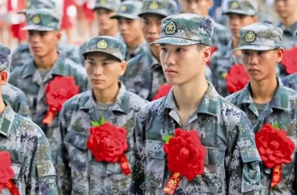 2021征兵要求有变化，这几种情况或将无法通过政审，大学生要留意
