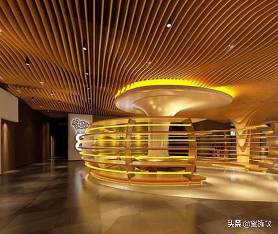 铝方通吊顶效果图 大型商业场所吊顶绝对的不二之选