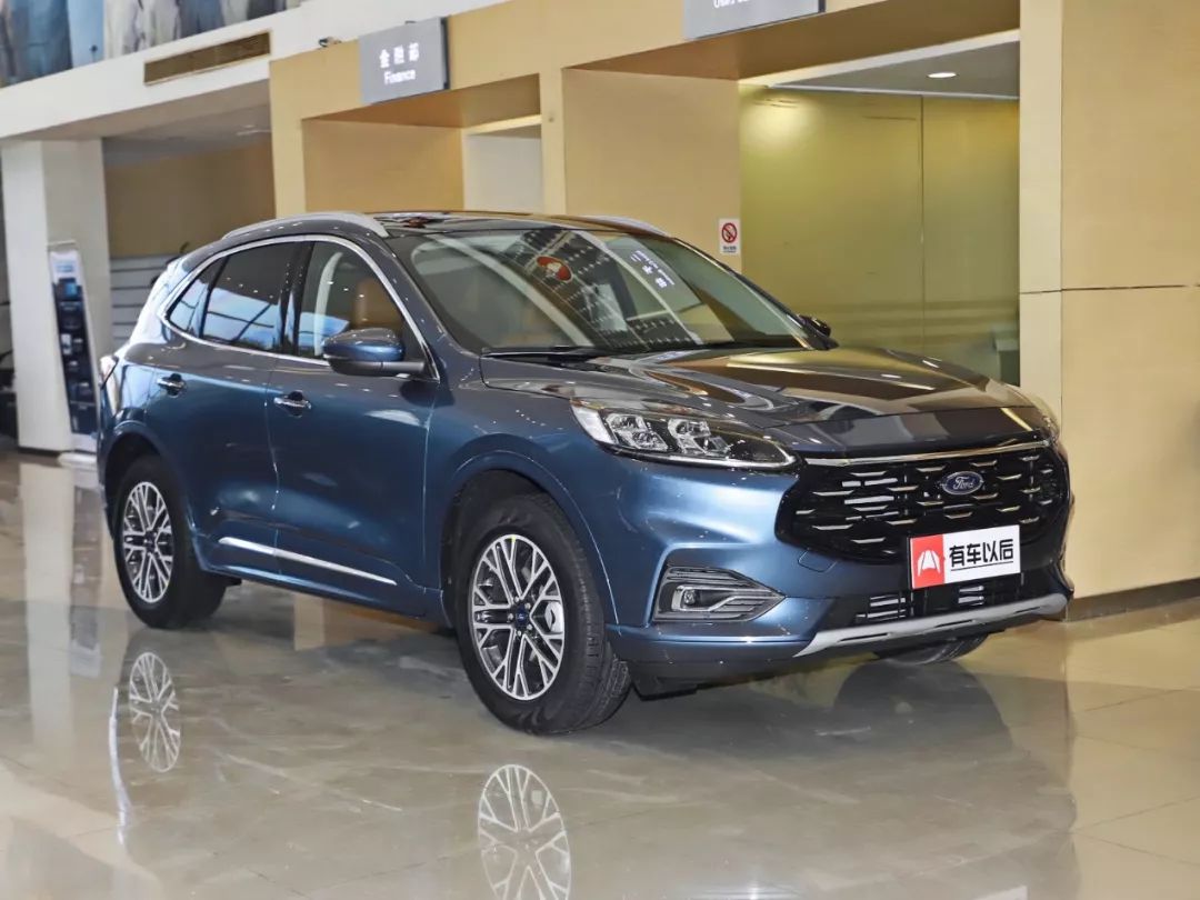 标配2.0T+8AT，福特发大招，全新SUV锐际上市，售价18.98万起