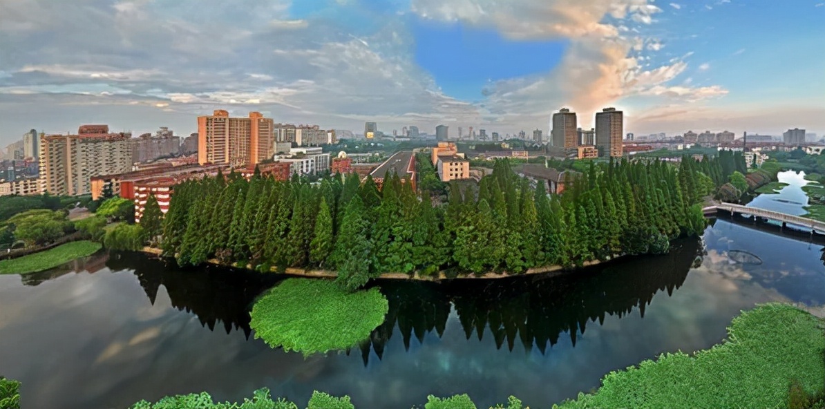 “理工类”高校排名出炉，北京理工跌出前五，中科大荣获榜首