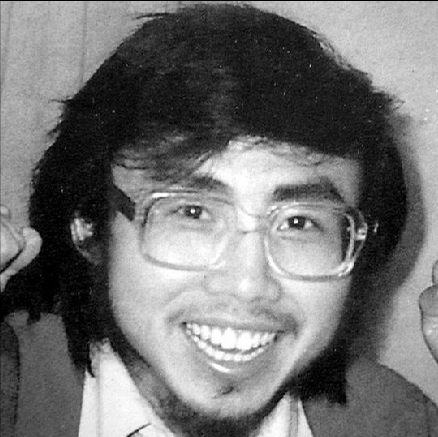 15岁考入北大的天才诗人，25岁却卧轨自杀，海子父亲：不该学文科