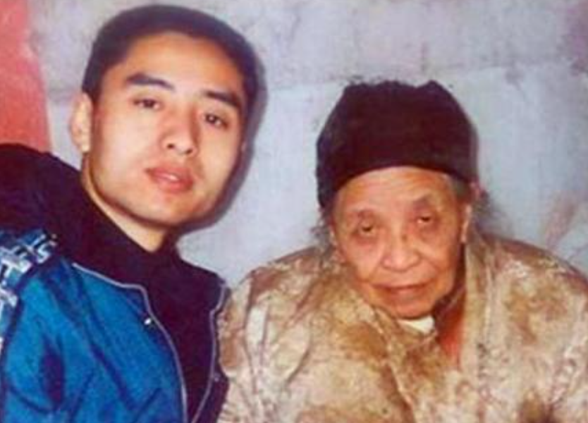 神秘武当道姑：118岁坐化而逝，90岁邵逸夫曾上山拜其为师学养生