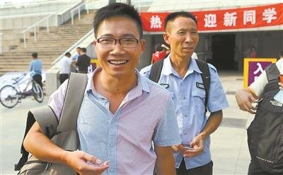 广西考神吴善柳：7年前放弃北大、高考10次上清华，如今怎样了？